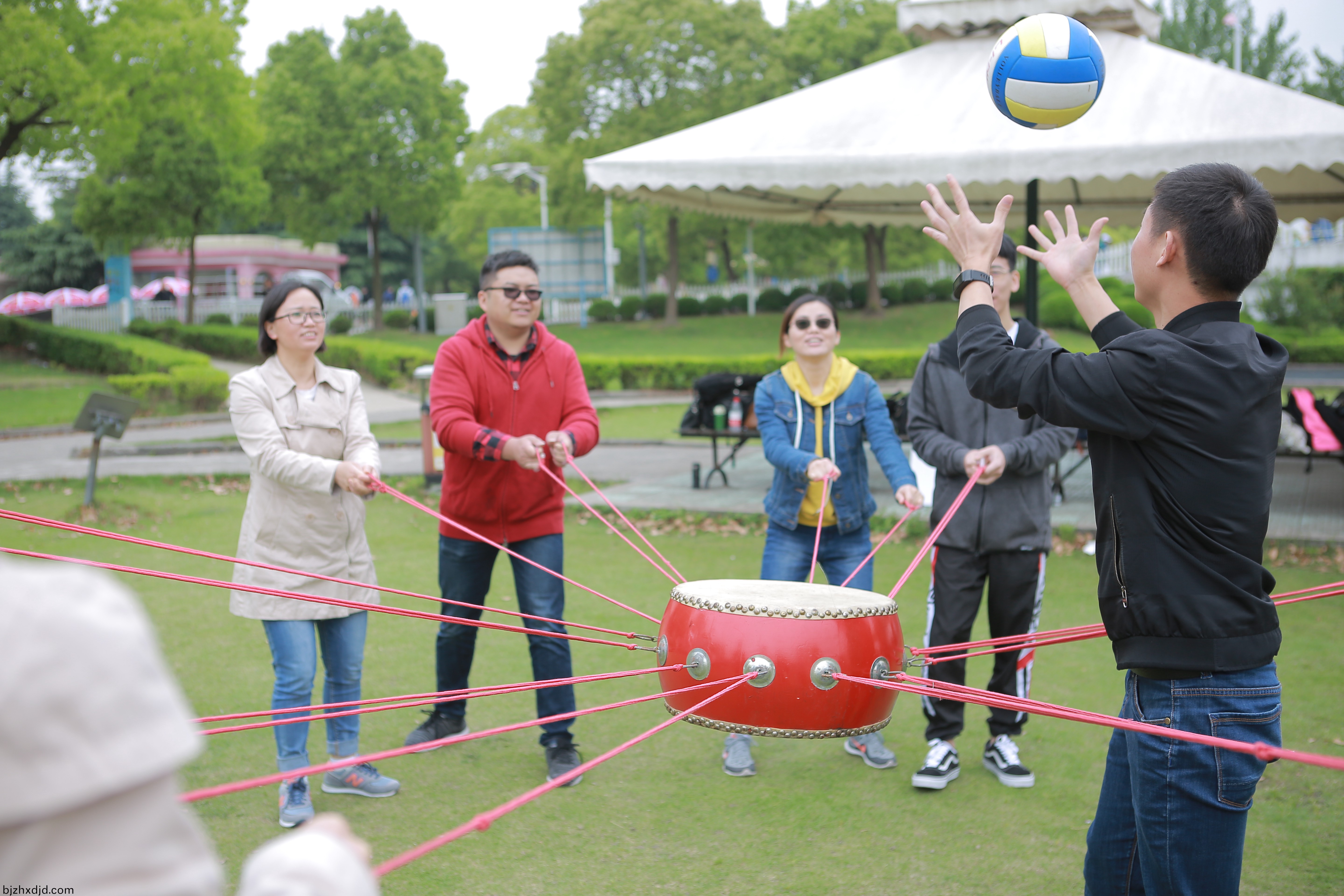 凝心聚力、信任互助--百傲2019年東方綠舟搨展培訓